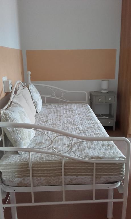Casa Palmira Apartment Бренцоне сул Гарда Екстериор снимка