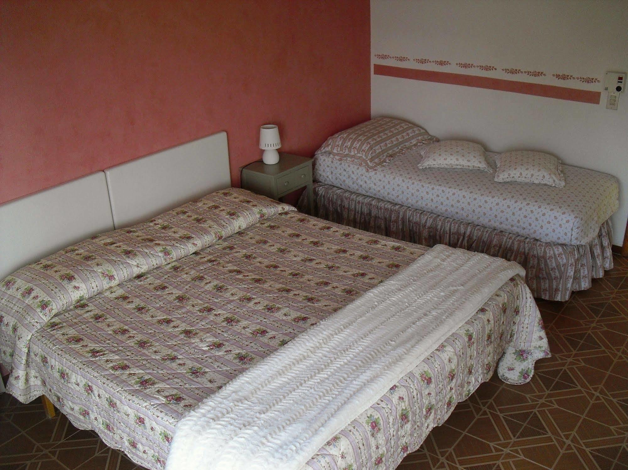 Casa Palmira Apartment Бренцоне сул Гарда Екстериор снимка